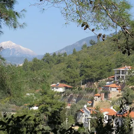 בית נופש Valley View Uzumlu